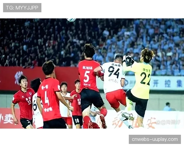争议判罚左右战局,斯洛特质疑范戴克进球被吹决定 争议判罚左右战局,斯洛特质疑范戴克进球被吹决定