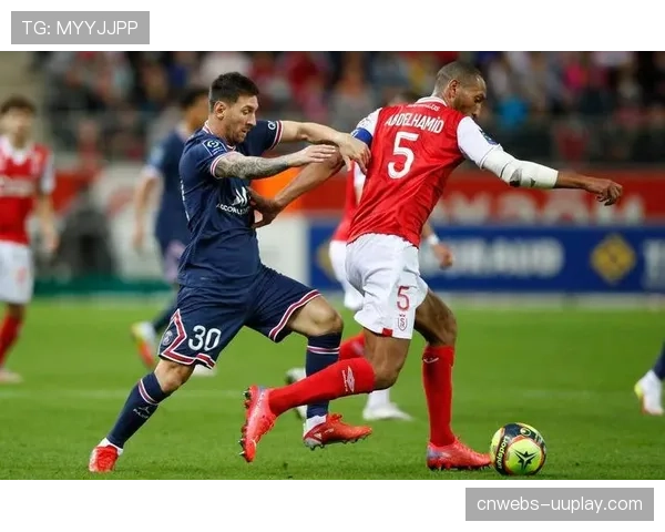 欧塞尔1-1战平巴黎FC，连续九轮不胜垫底