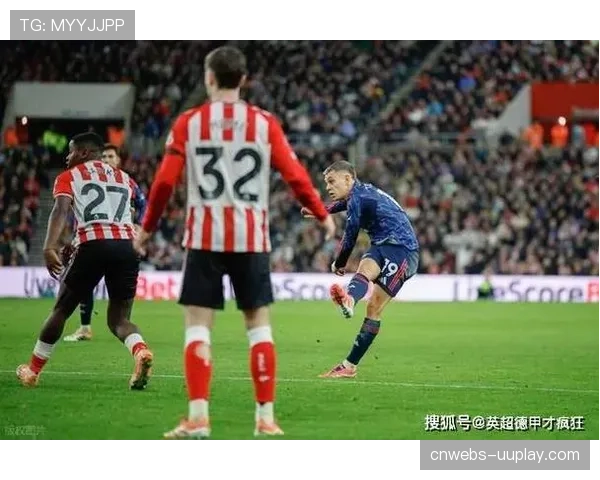 德甲本赛季起每场设立球迷票选全场最佳球员。