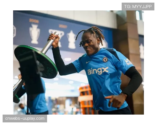 哈兰德训练场加练点球，备战布莱顿